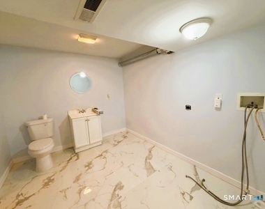 83 Essex Avenue - Photo Thumbnail 20