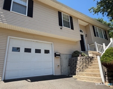 83 Essex Avenue - Photo Thumbnail 22