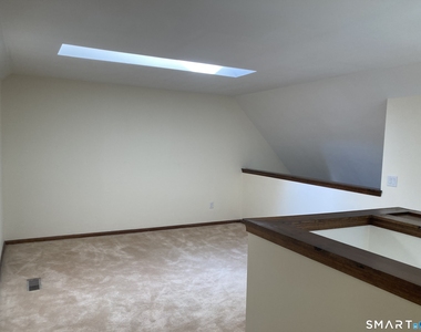 7 De Marchis Drive - Photo Thumbnail 27