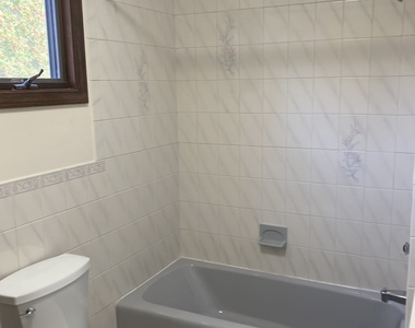 7 De Marchis Drive - Photo Thumbnail 20