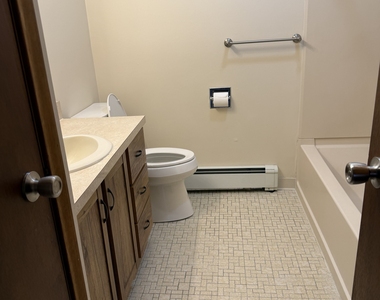 13 Park Place - Photo Thumbnail 5