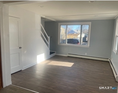 60 Garden Drive - Photo Thumbnail 2
