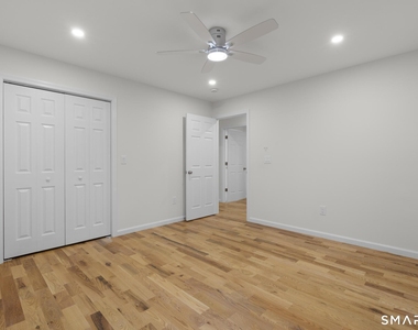 131 Columbia Street - Photo Thumbnail 24