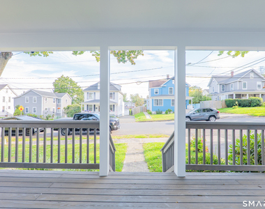 9 Hoyt Street - Photo Thumbnail 10