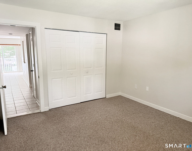 102 Brookwood Drive - Photo Thumbnail 11