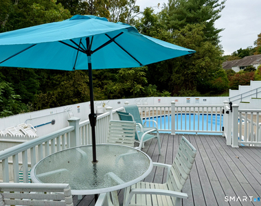 102 Brookwood Drive - Photo Thumbnail 17