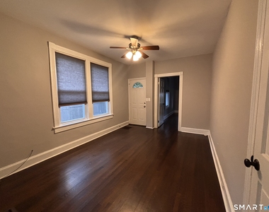 90 Winfield Street - Photo Thumbnail 2