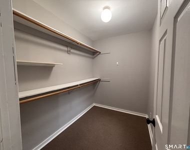90 Winfield Street - Photo Thumbnail 9