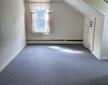 425 Winchester Road - Photo Thumbnail 8