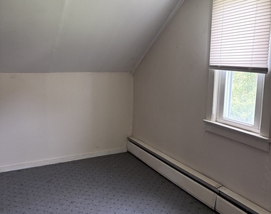 425 Winchester Road - Photo Thumbnail 5