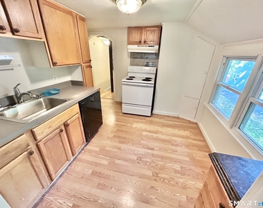 241 Cottage Street - Photo Thumbnail 12