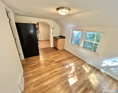 241 Cottage Street - Photo Thumbnail 11