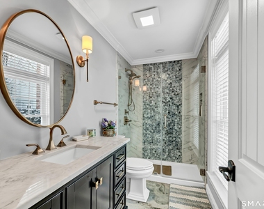 68 Lake Shore Drive - Photo Thumbnail 25