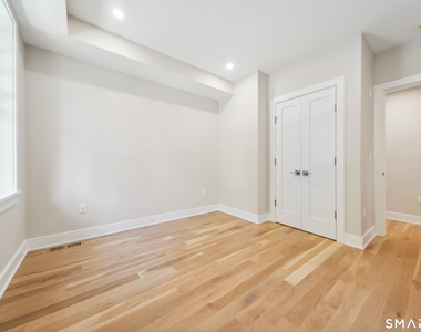8 Husted Lane - Photo Thumbnail 9