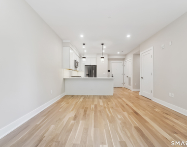 8 Husted Lane - Photo Thumbnail 4