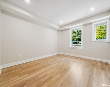 8 Husted Lane - Photo Thumbnail 11