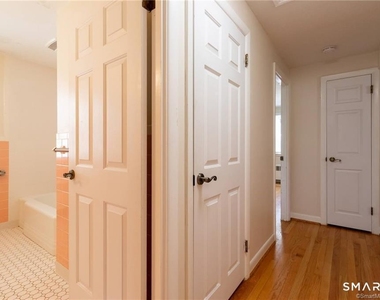 10 Tanglewood Road - Photo Thumbnail 28