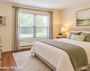 111 Wellington Drive - Photo Thumbnail 5