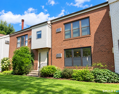 111 Wellington Drive - Photo Thumbnail 8