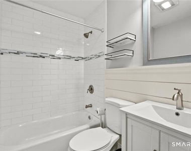 38 Churchill Street - Photo Thumbnail 12