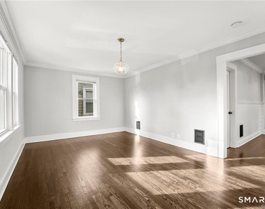 38 Churchill Street - Photo Thumbnail 4