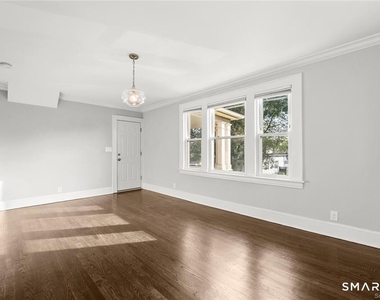 38 Churchill Street - Photo Thumbnail 5