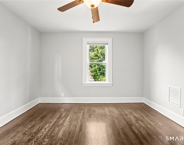 38 Churchill Street - Photo Thumbnail 10