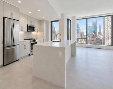 407 West 51st Street - Photo Thumbnail 2