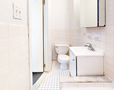 500 East 76th Street - Photo Thumbnail 3