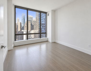 433 West 53rd Street - Photo Thumbnail 2