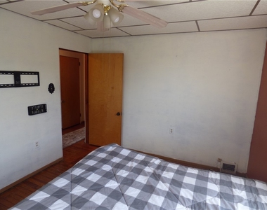 3420 Middletown Rd - Photo Thumbnail 15