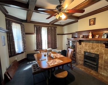 1601 Hillsdale Ave - Photo Thumbnail 16