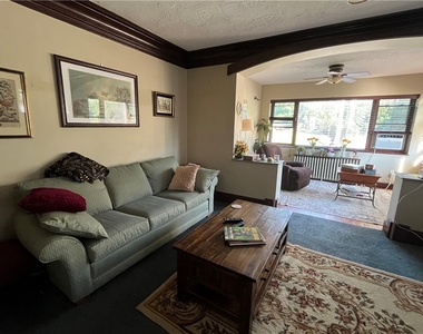 1601 Hillsdale Ave - Photo Thumbnail 8