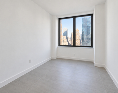 436 West 52nd Street - Photo Thumbnail 5