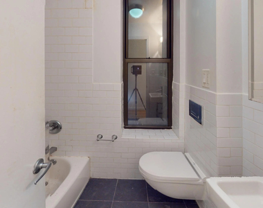39 Bedford Street - Photo Thumbnail 7