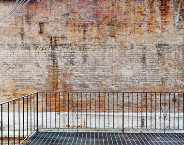 39 Bedford Street - Photo Thumbnail 8