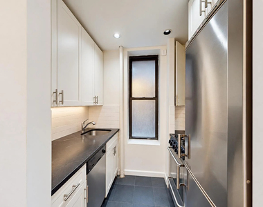 39 Bedford Street - Photo Thumbnail 6