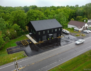 6220 Tonawanda Creek Road - Photo Thumbnail 1