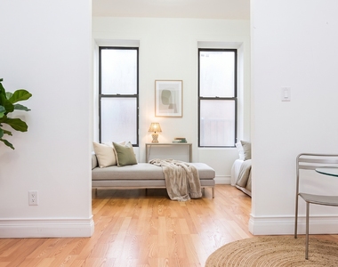 2707 Frederick Douglass Boulevard - Photo Thumbnail 1