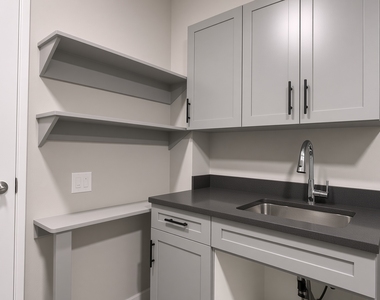 2172 Amsterdam Avenue - Photo Thumbnail 1