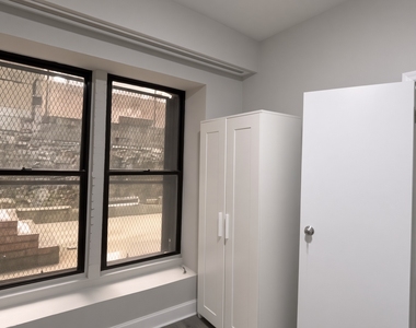 2172 Amsterdam Avenue - Photo Thumbnail 3