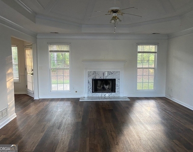 4389 Ashlyn Rebecca Drive - Photo Thumbnail 11