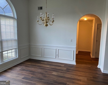 4389 Ashlyn Rebecca Drive - Photo Thumbnail 9