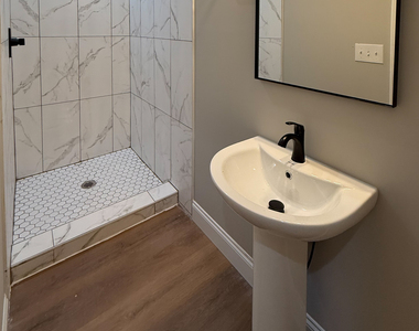 224 A Brad Street - Photo Thumbnail 8