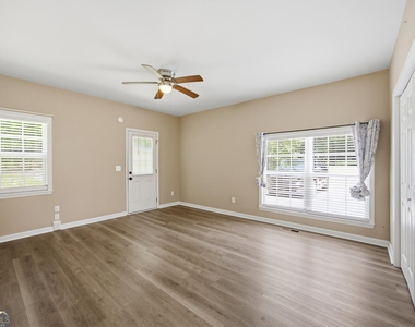 117 S Forest Road - Photo Thumbnail 19