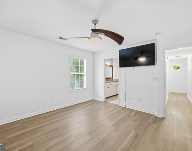 117 S Forest Road - Photo Thumbnail 25