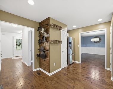 117 S Forest Road - Photo Thumbnail 13