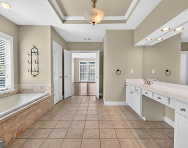 7670 Bellemont Ridge - Photo Thumbnail 29
