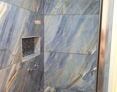 2360 Pettit Drive Ne - Photo Thumbnail 18