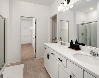 1705 Wellston Drive - Photo Thumbnail 34